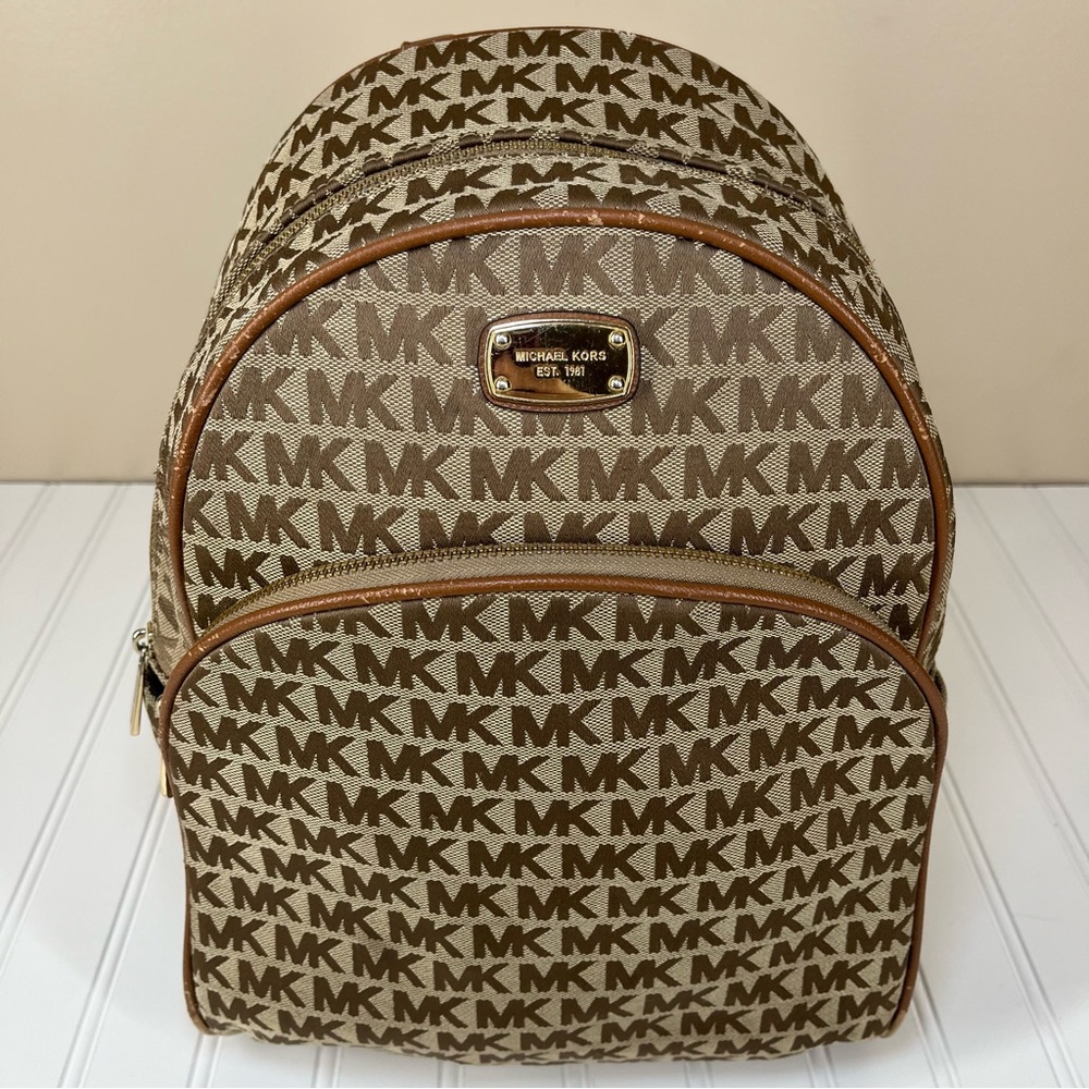 Michael Kors Abbey Women’s Backpack